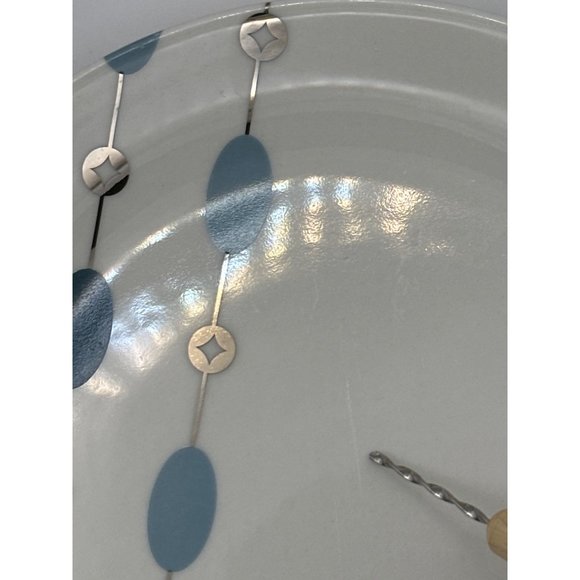 Set of 6 Pier 1 Porcelain Blue Beaded Garland 7.75 inch Plates FLAW - Picture 5 of 8